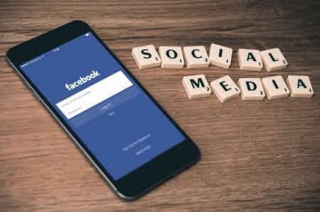 2018 Holiday Marketing 4 2018 Holiday Marketing