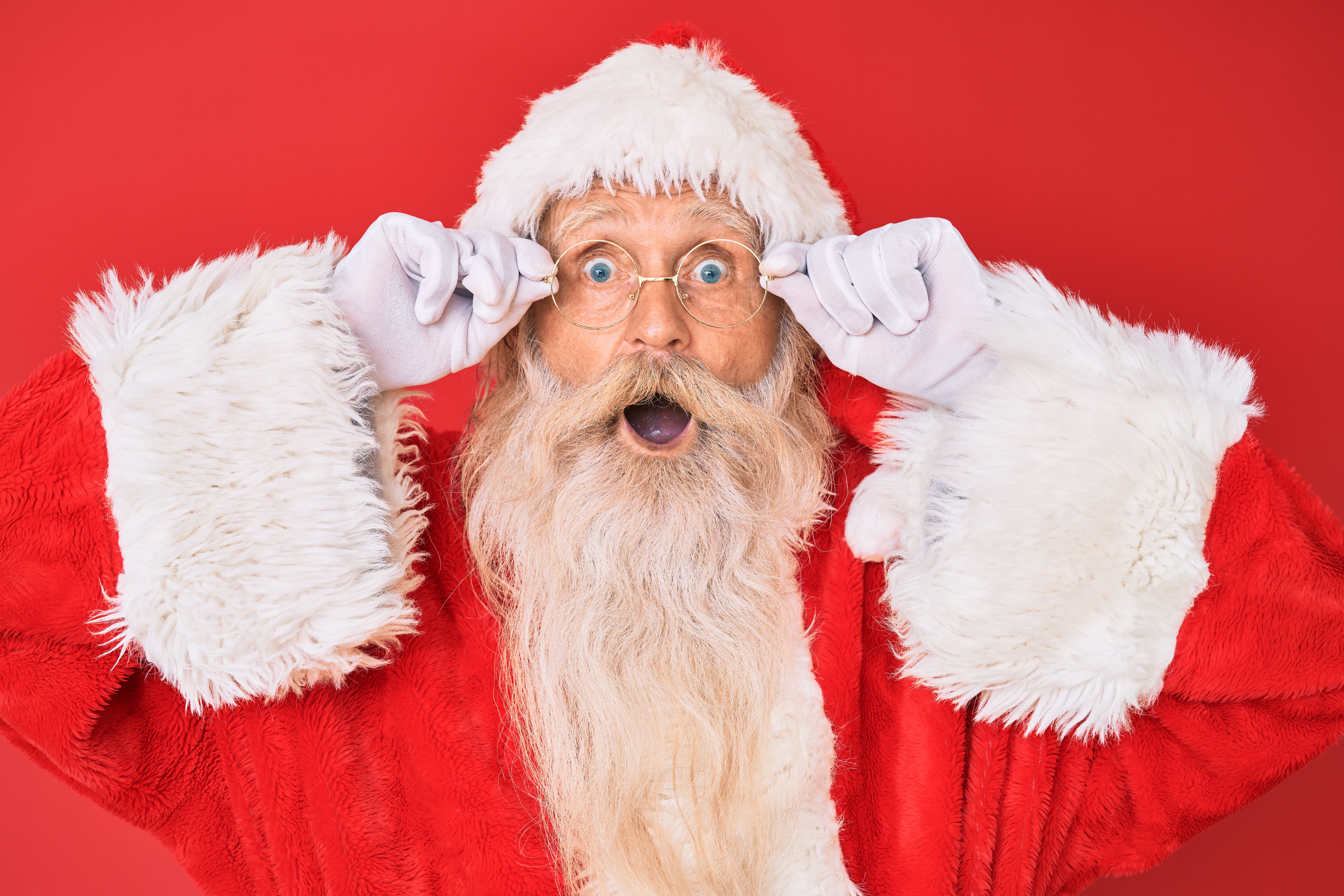 SANTA Photo by krakenimages on Unsplash